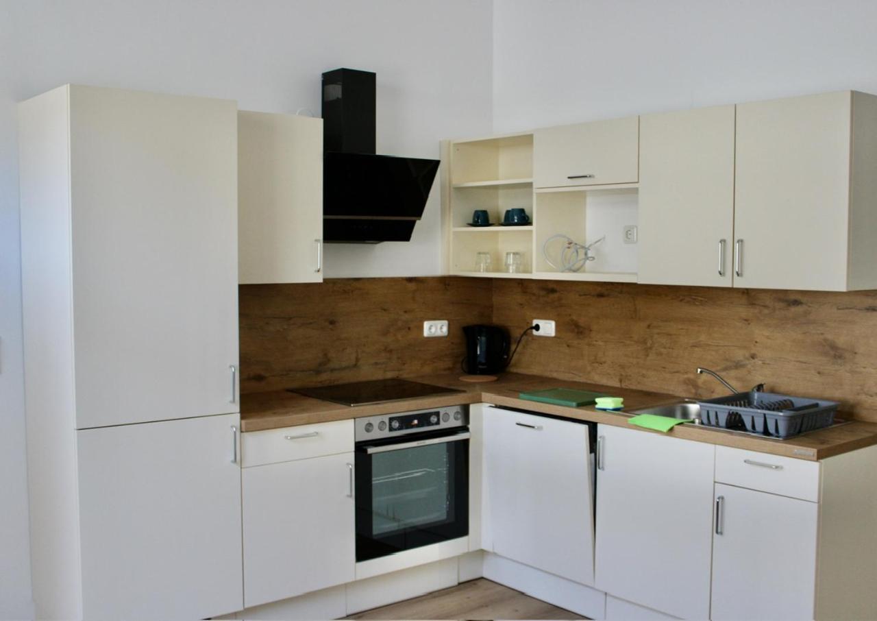 Apartment 24h Check-in *